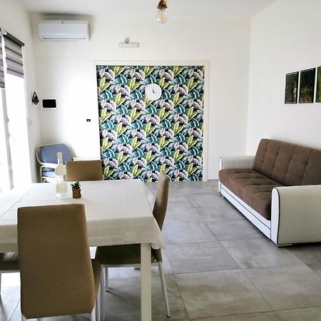 Ferienwohnung Doppiobi Torre Lapillo Exterior foto