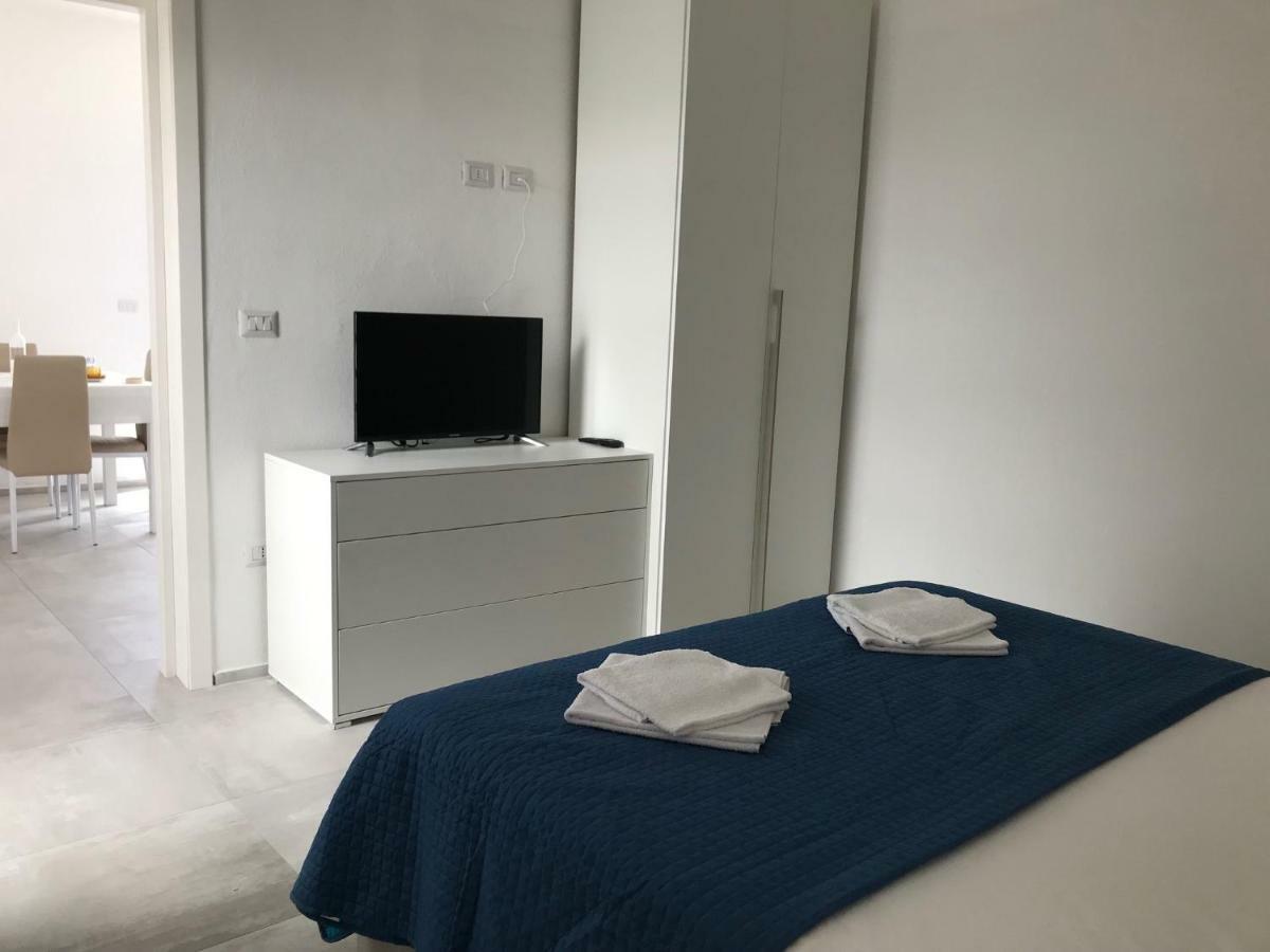Ferienwohnung Doppiobi Torre Lapillo Exterior foto
