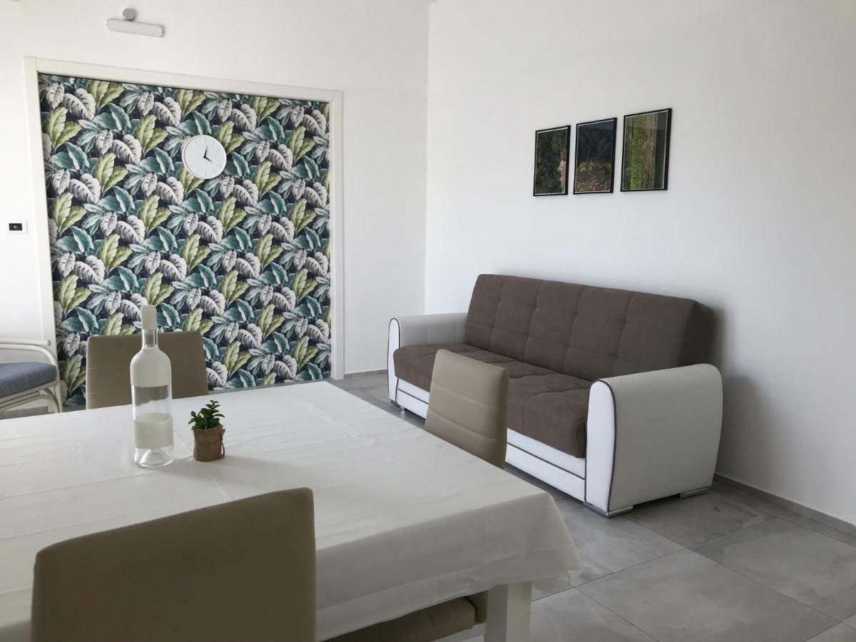 Ferienwohnung Doppiobi Torre Lapillo Exterior foto
