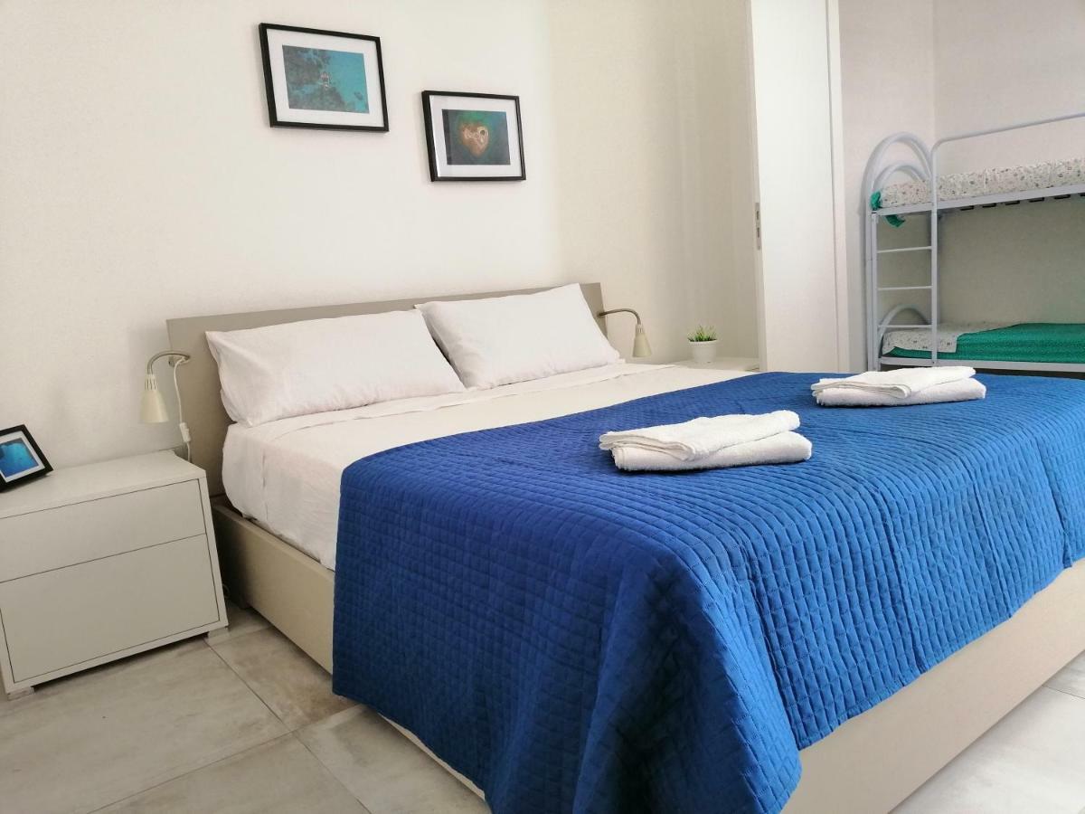 Ferienwohnung Doppiobi Torre Lapillo Exterior foto